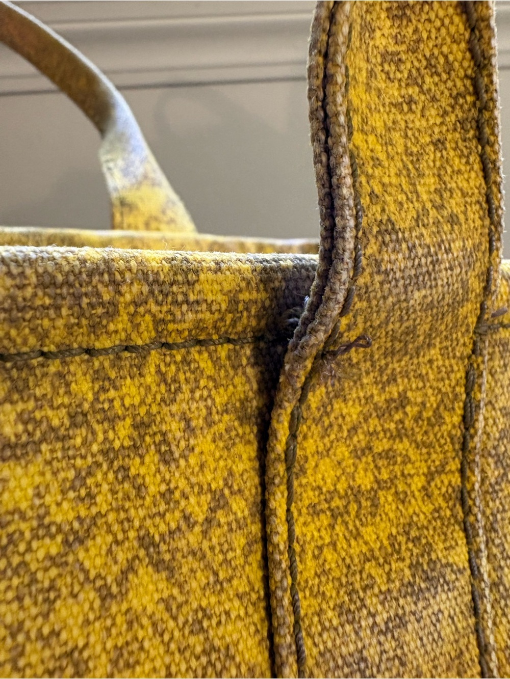 Medium Marc Jacobs “Sherbet Sunset” 🌅 The Tote Bag - Picture 11 of 11